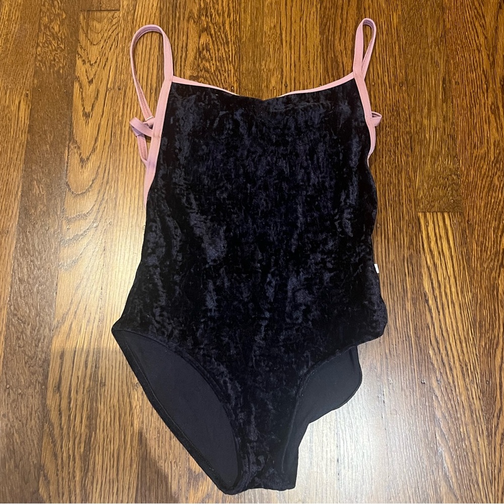 Yumiko Daniela leotard
